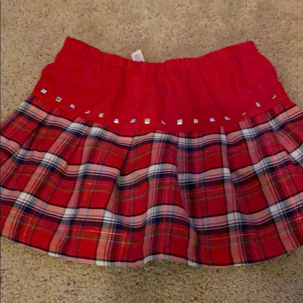 Red plaid skort - Picture 3 of 4